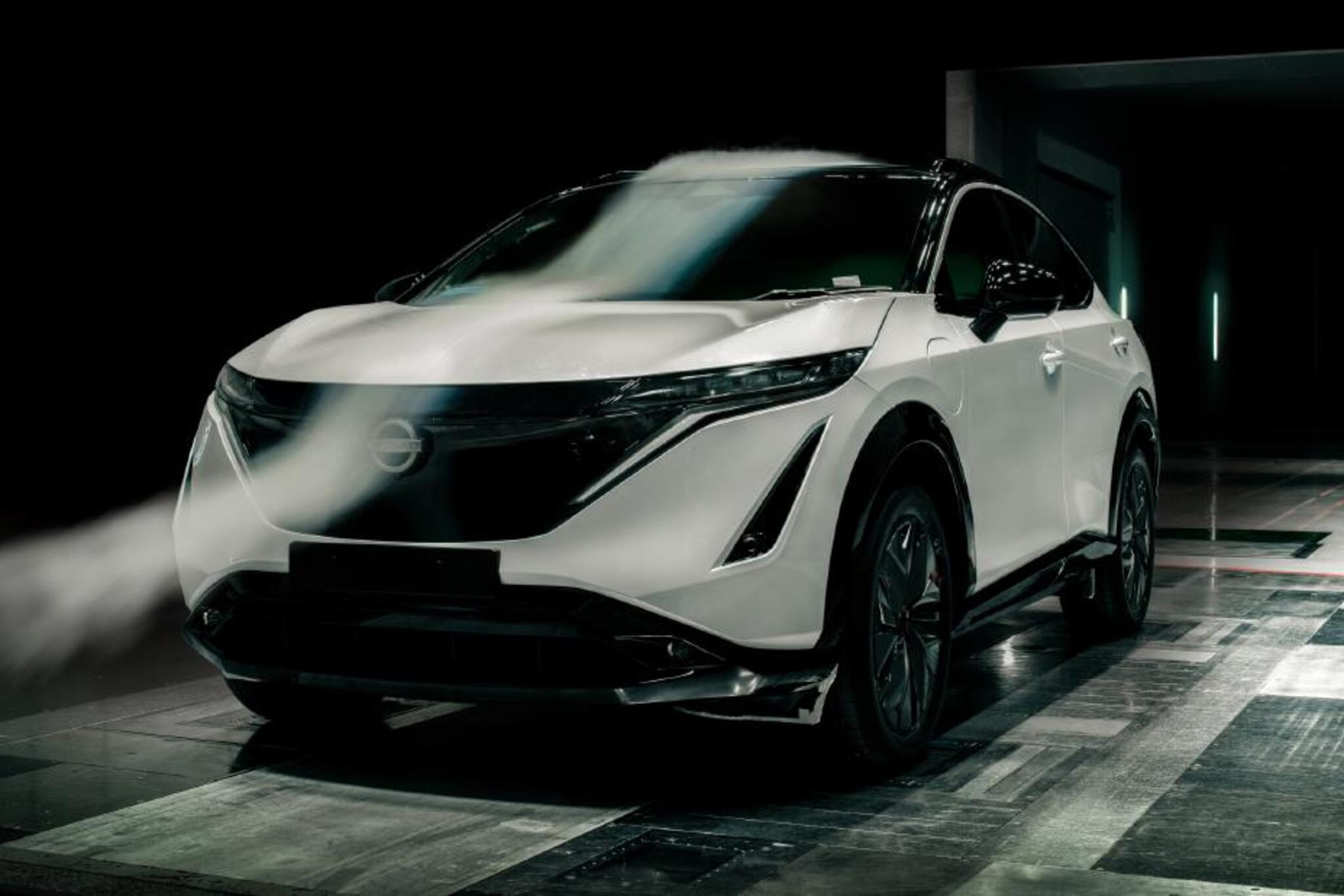 Nissan Ariya nuvažiuos iki 500 km